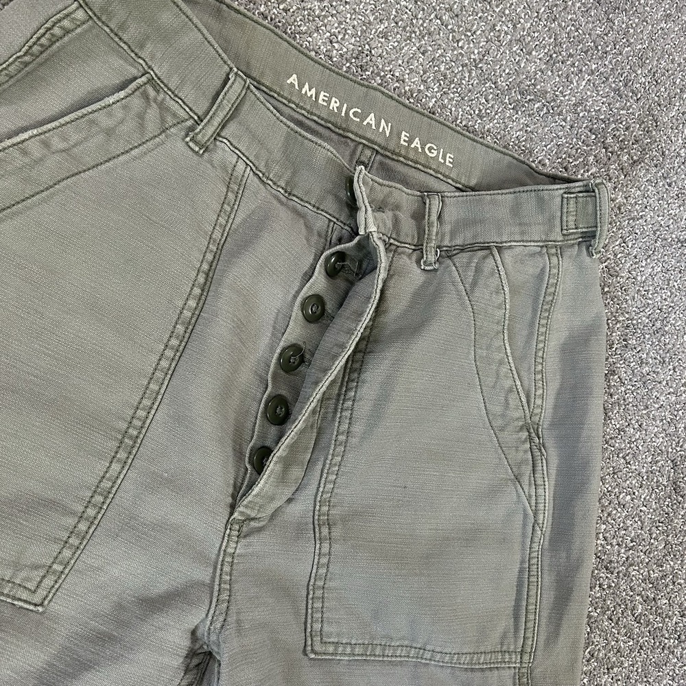 American Eagle Cotton Utility Pants - Women's 6 Short/Crop - Green Patch Pockets - Picture 3 of 11